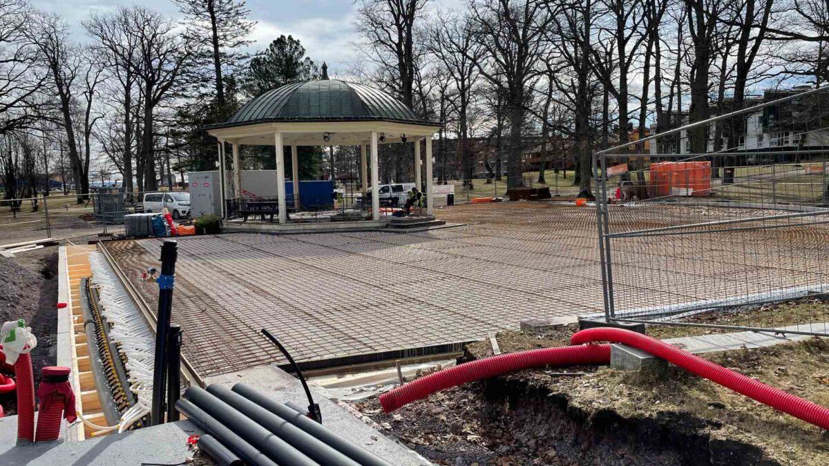 Lystlunden Park – Urban Utebane (2022) — Lystlunden Park 2022 – Kunstisbane i Horten